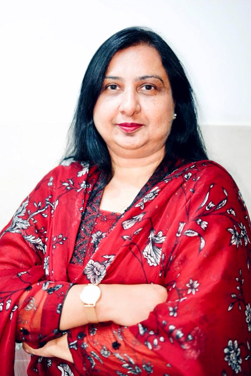 Dr. Amna Asif
