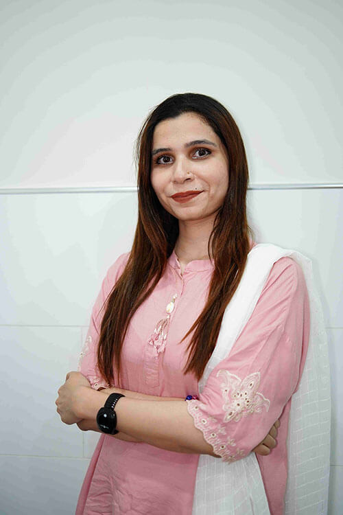 Dr. Fateeha Ashraf