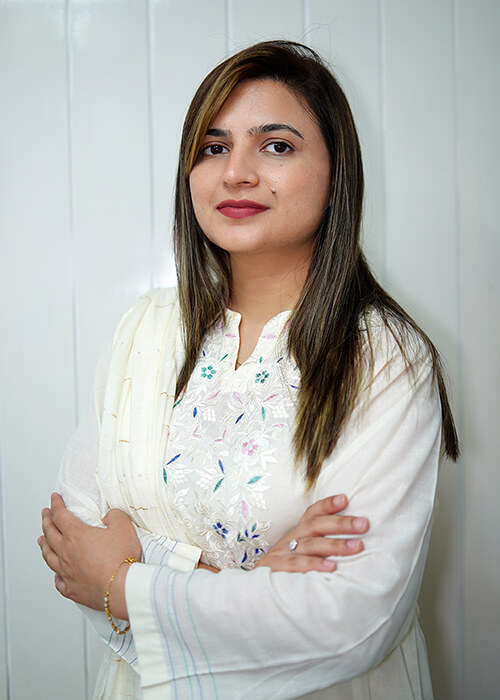 Samina Farooqi