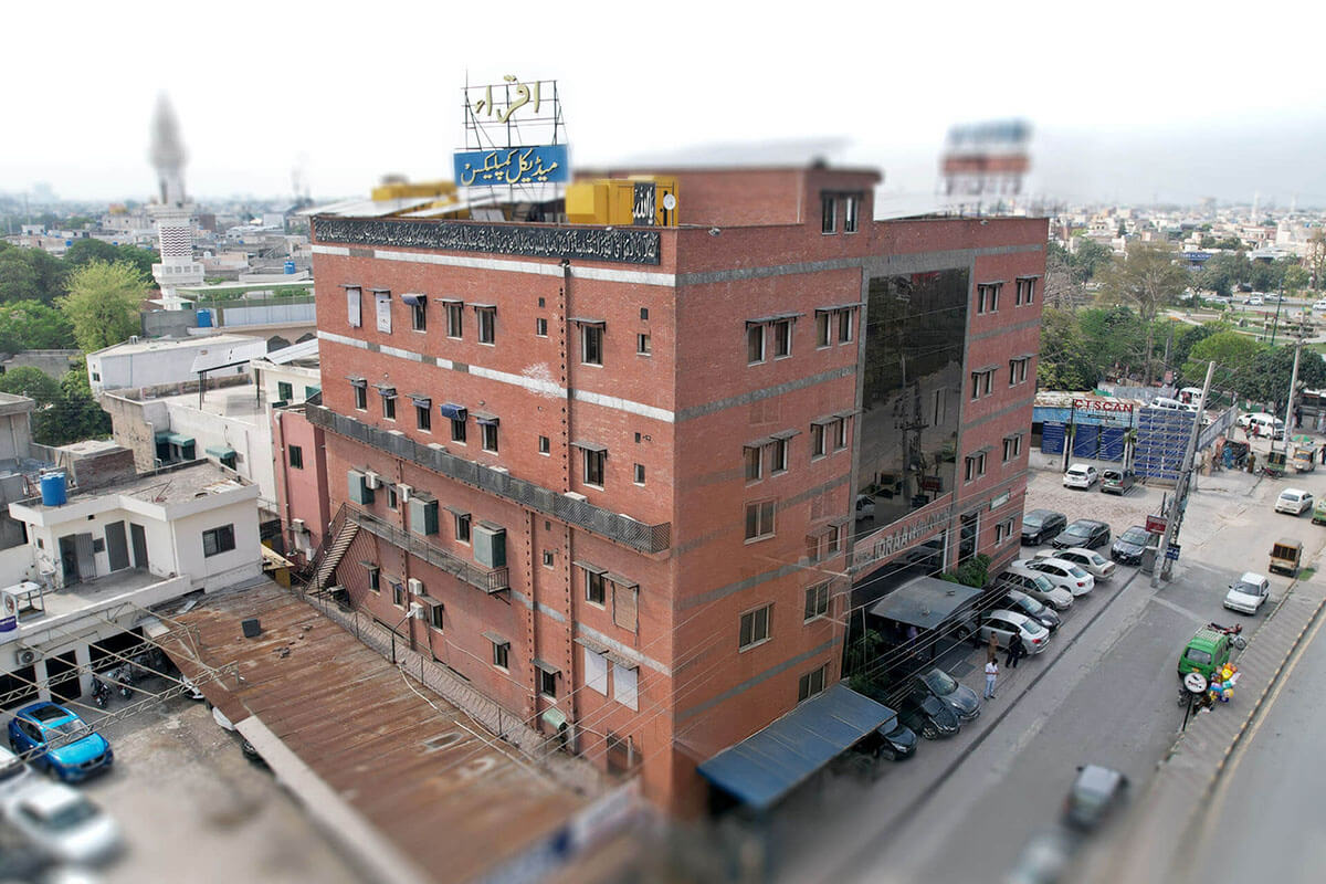 Main Building Facilities